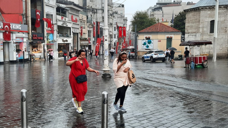 Yağmuraltındaki Taksim